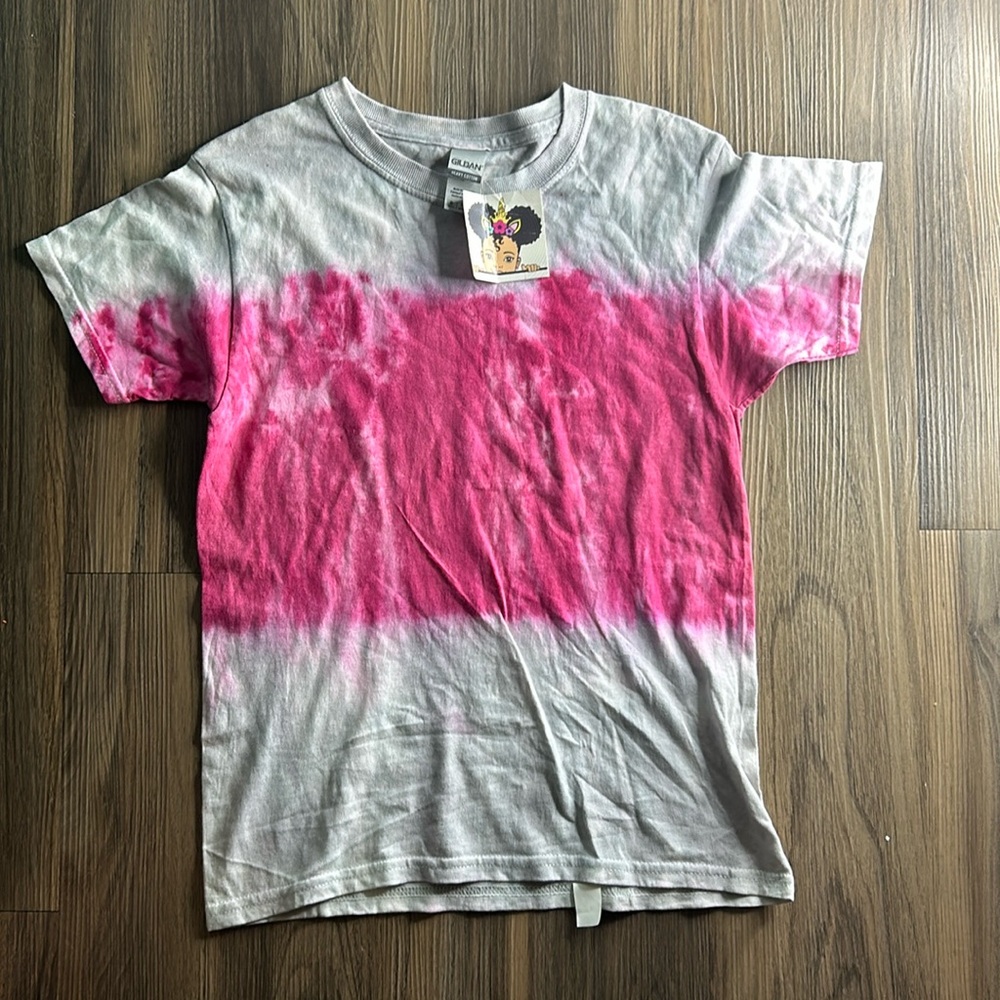 Girls tie-dye shirt